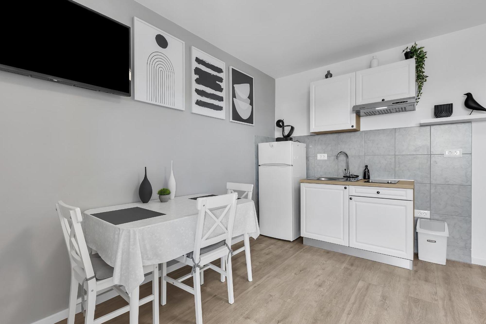 Mediterranean Living Makarska Esterno foto